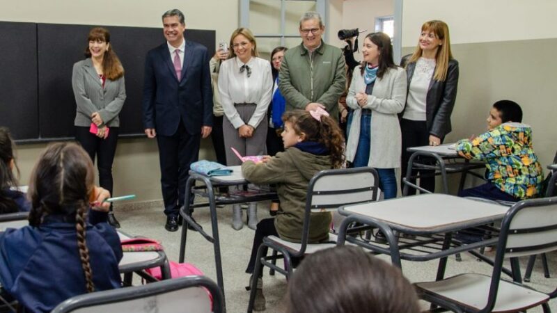 EL GOBIERNO HABILITÓ LAS OBRAS DE REFACCIÓN DE LA ESCUELA N° 43 DE BARRANQUERAS