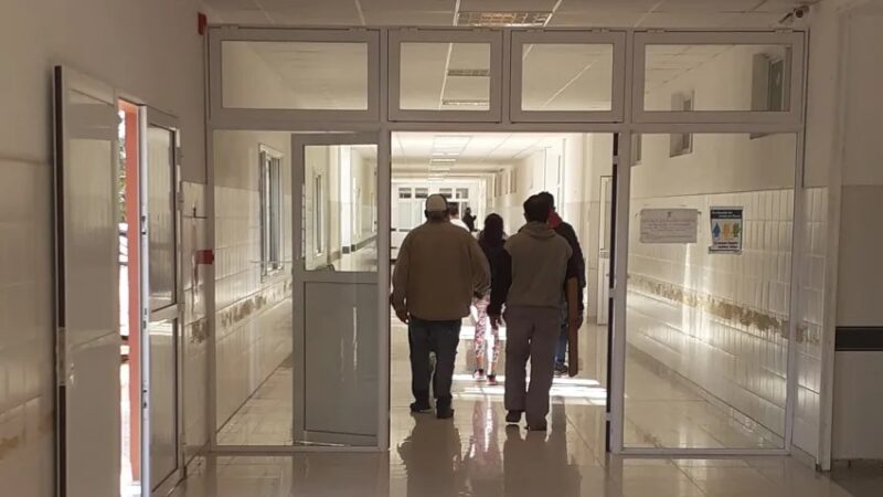 «Mujer que agredió a pediatra en Hospital 4 de Junio declaró como imputada y seguirá detenida»