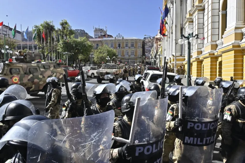 Intento de golpe de Estado en Bolivia: militares ingresaron a la Casa de Gobierno