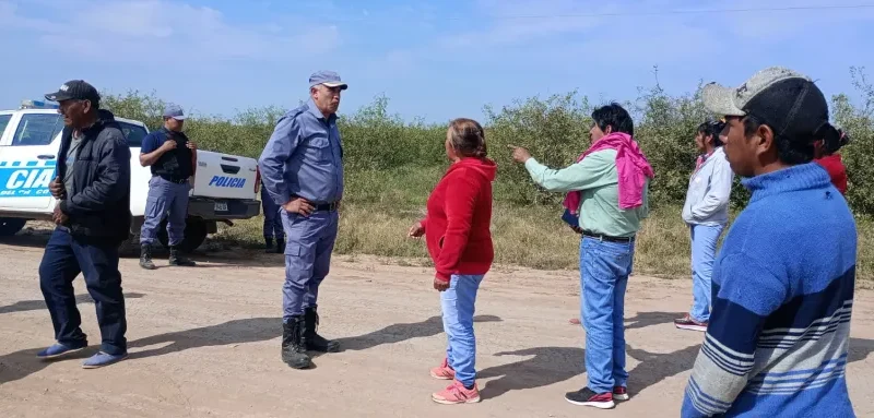 Manifestantes del Polo Obrero cortaron dos rutas chaqueñas y pidieron mercadería: la Policía logró desalojarlos